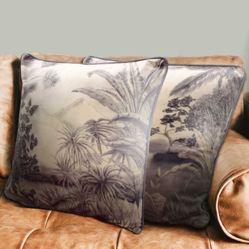 Coussin intérieur velours noir et blanc jungle